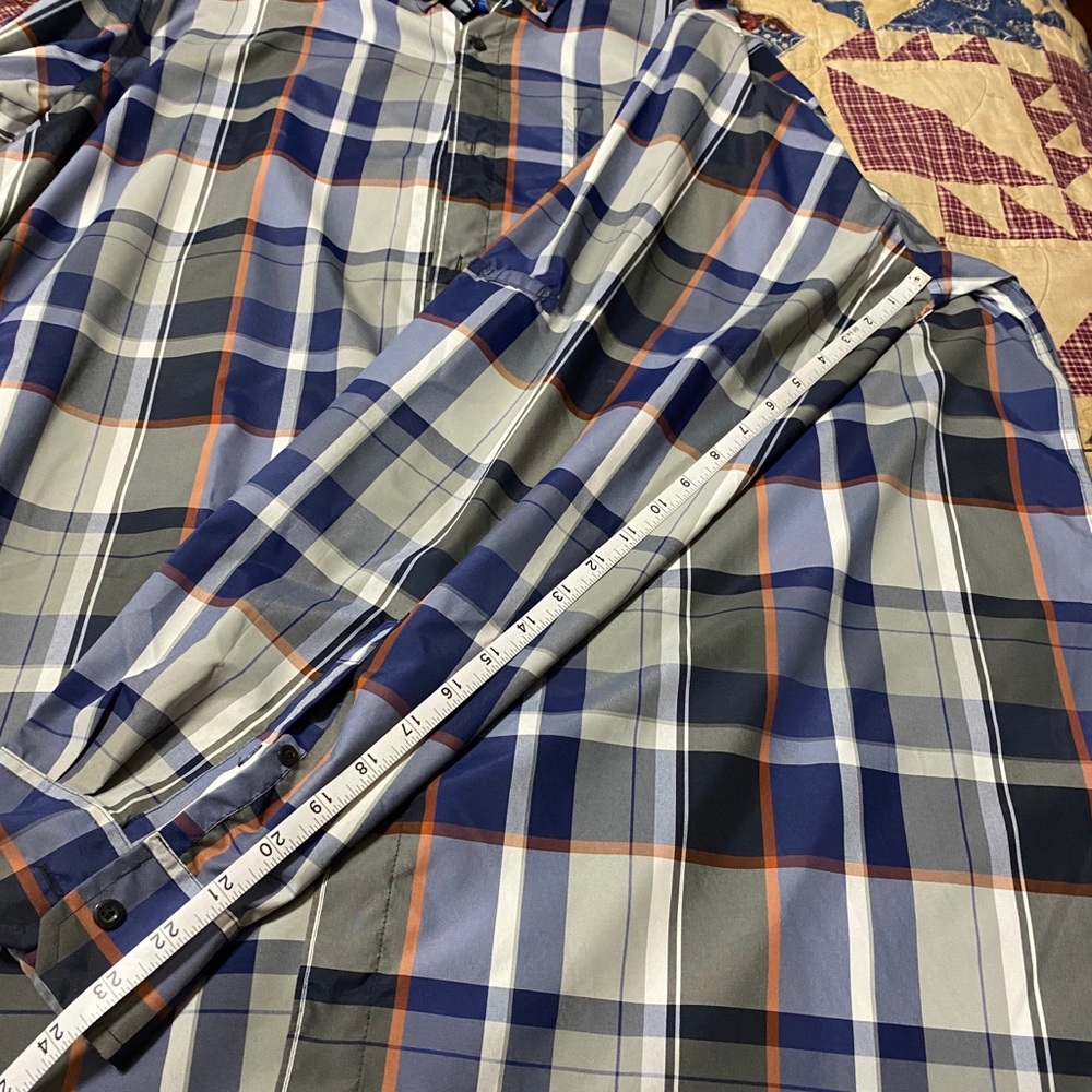 Excellent condition!
Chaps plaid long sleeve shirt - Picture 8 of 8